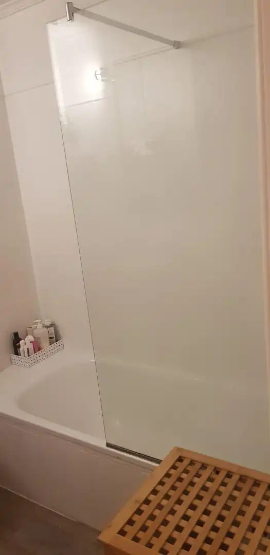 Bathroom of Flat for sale in Torrelavega   with Heating, Parquet flooring and Furnished