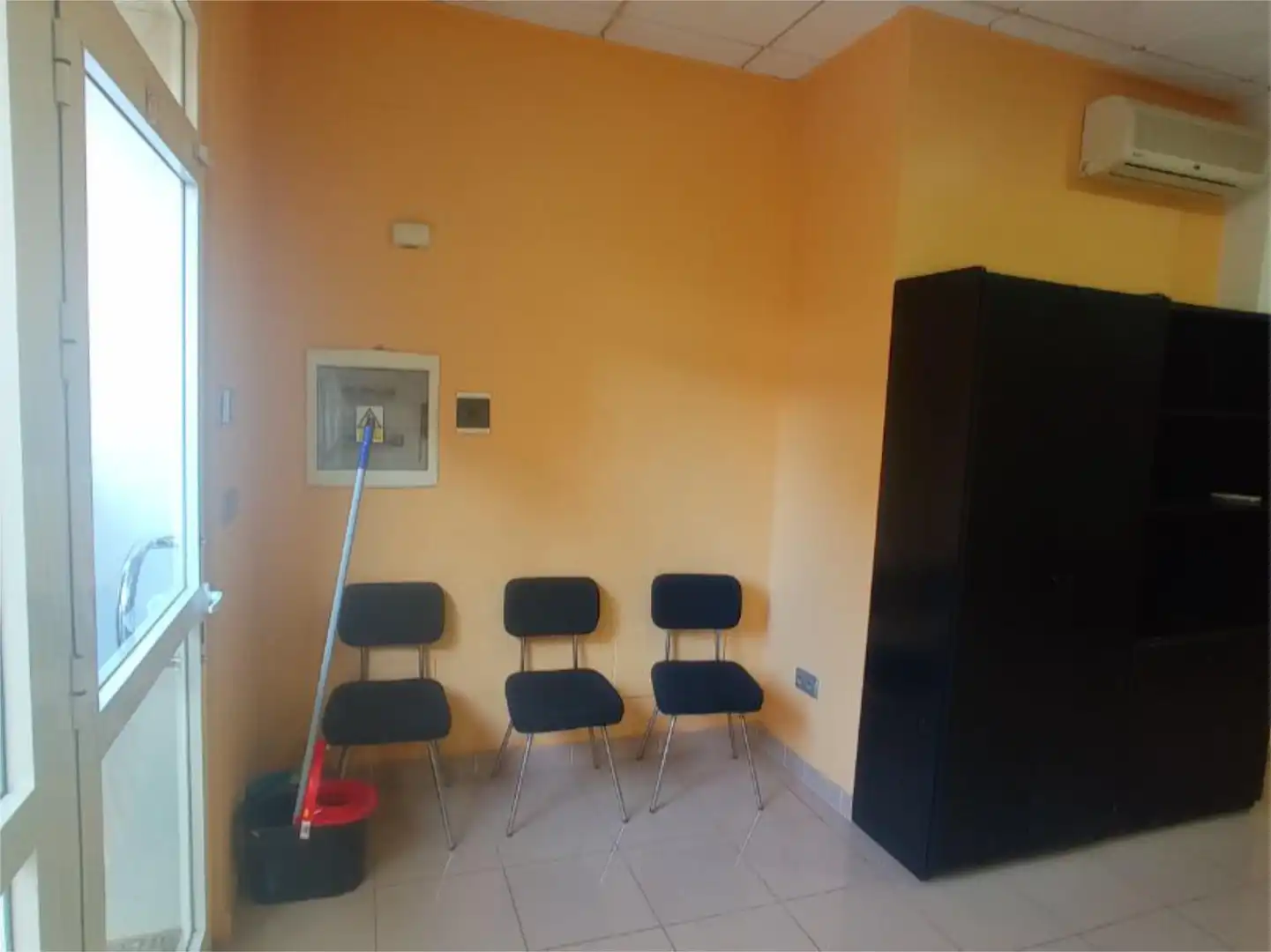 Commercial properties for rent in Calle Roca Reyes, 24, La Unión ciudad