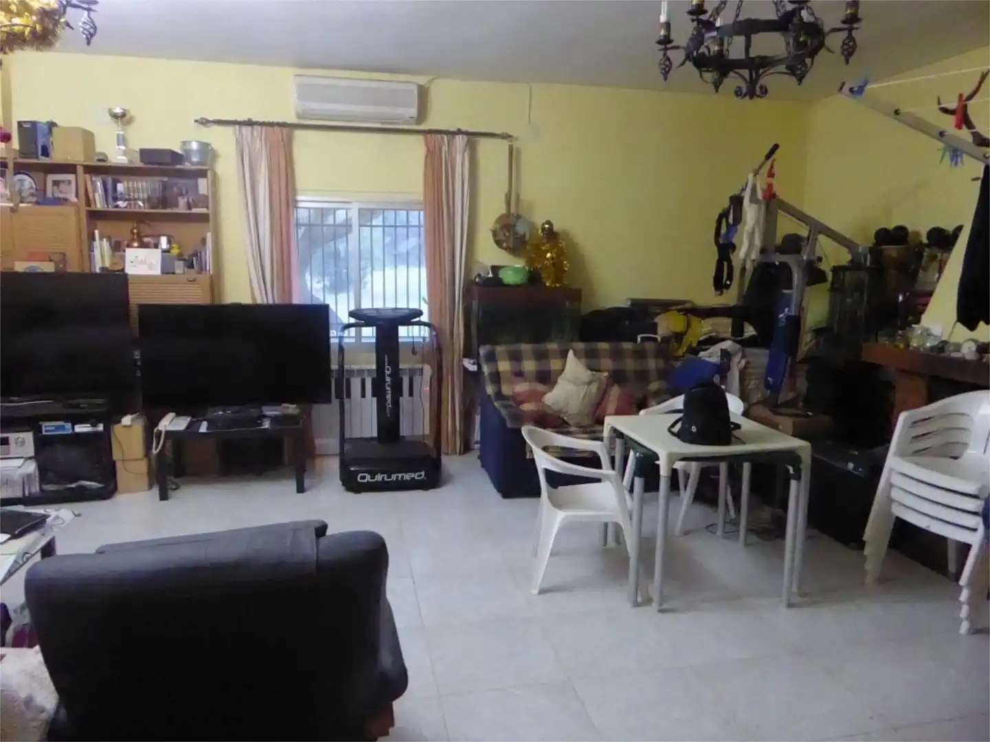 Piso en venta en Área Rural-Valverde-Las Casas Sala de estar de Piso en venta en Ciudad Real con Aire acondicionado, Calefacción y Jardín privado