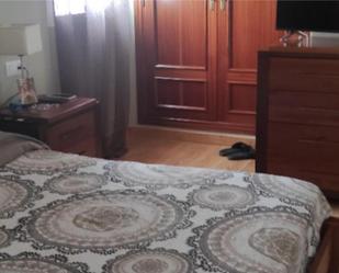 Dormitori de Pis de lloguer en Zafra amb Aire condicionat, Terrassa i Piscina