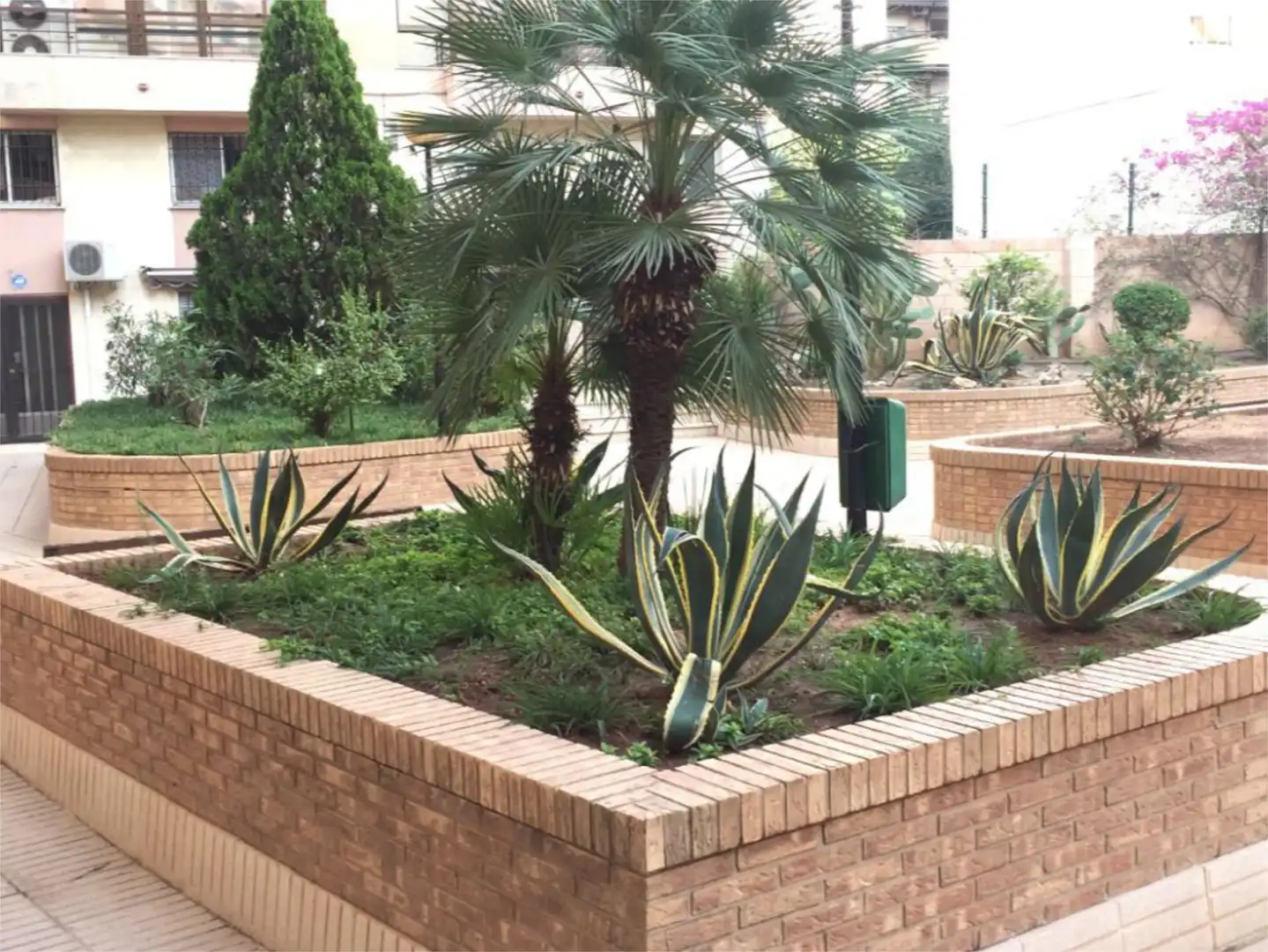 Oficina de lloguer a Camí Nou de Picanya, 31, Sant Isidre Jardí de Oficina de lloguer en Valencia