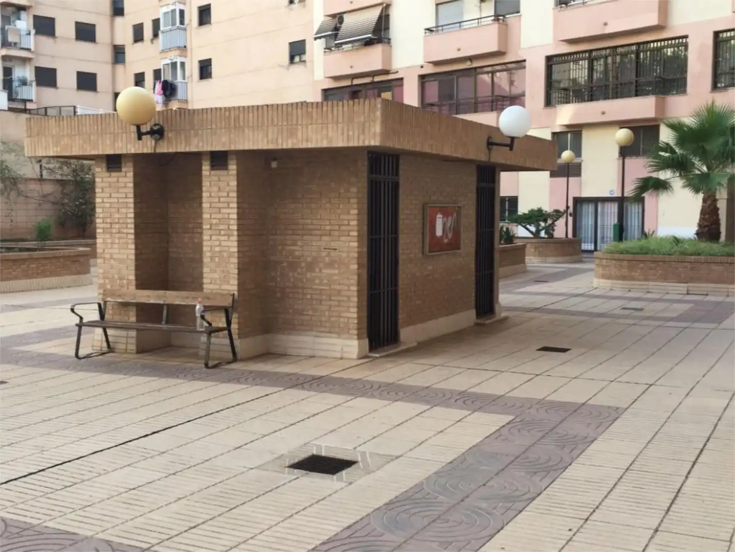 Oficina de lloguer a Camí Nou de Picanya, 31, Sant Isidre Vista exterior de Oficina de lloguer en Valencia