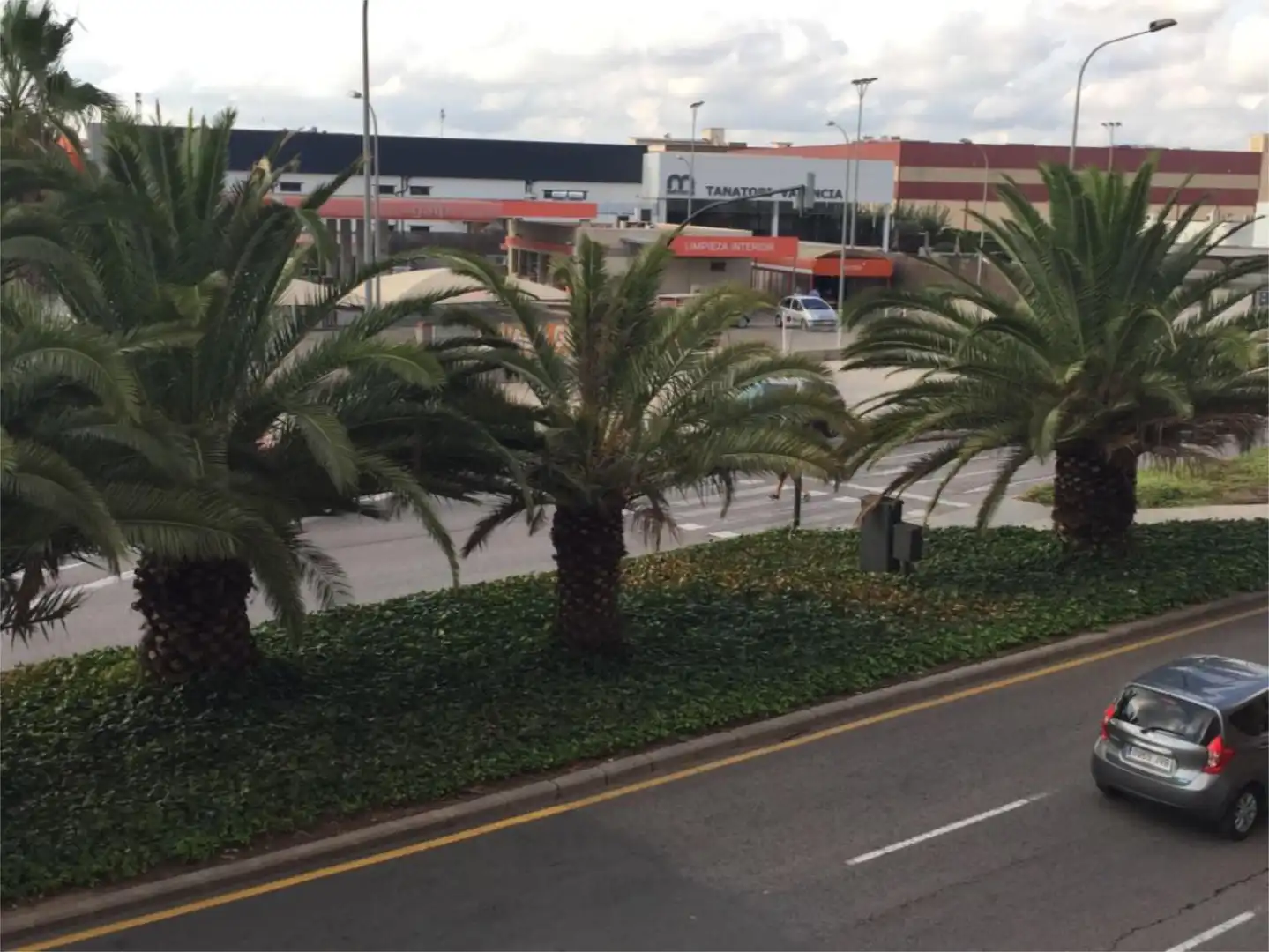 Oficina de lloguer a Camí Nou de Picanya, 31, Sant Isidre Vista exterior de Oficina de lloguer en Valencia