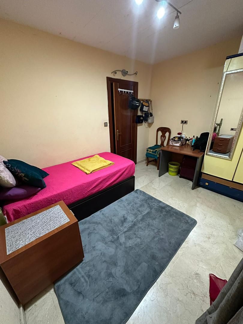 Bedroom of Flat to share in  Melilla Capital  with Furnished, Oven and Washing machine