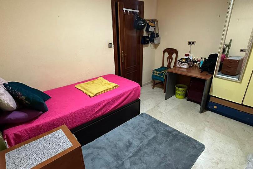 Photo 1 of Flat to share in Calle Badajoz, 3b, El Real, Melilla