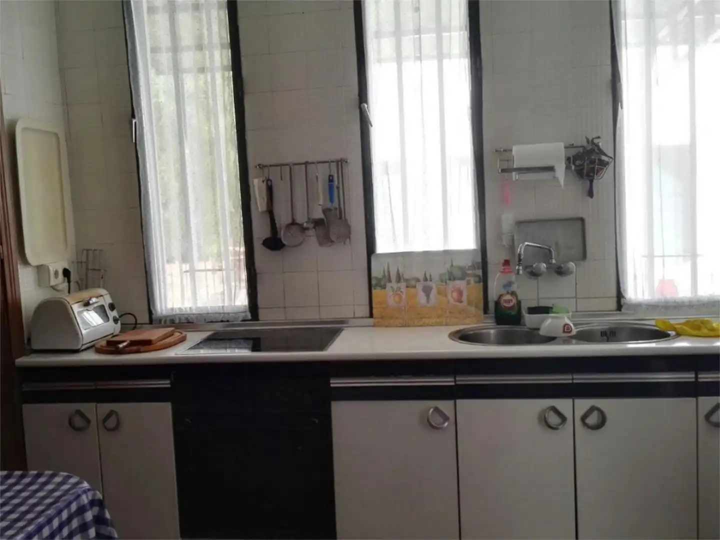 Houses for rent in Calle Romero, 18, La Paz Kitchen of Houses for rent in Alcalá de Guadaira with Air Conditioner, Heating and Private garden
