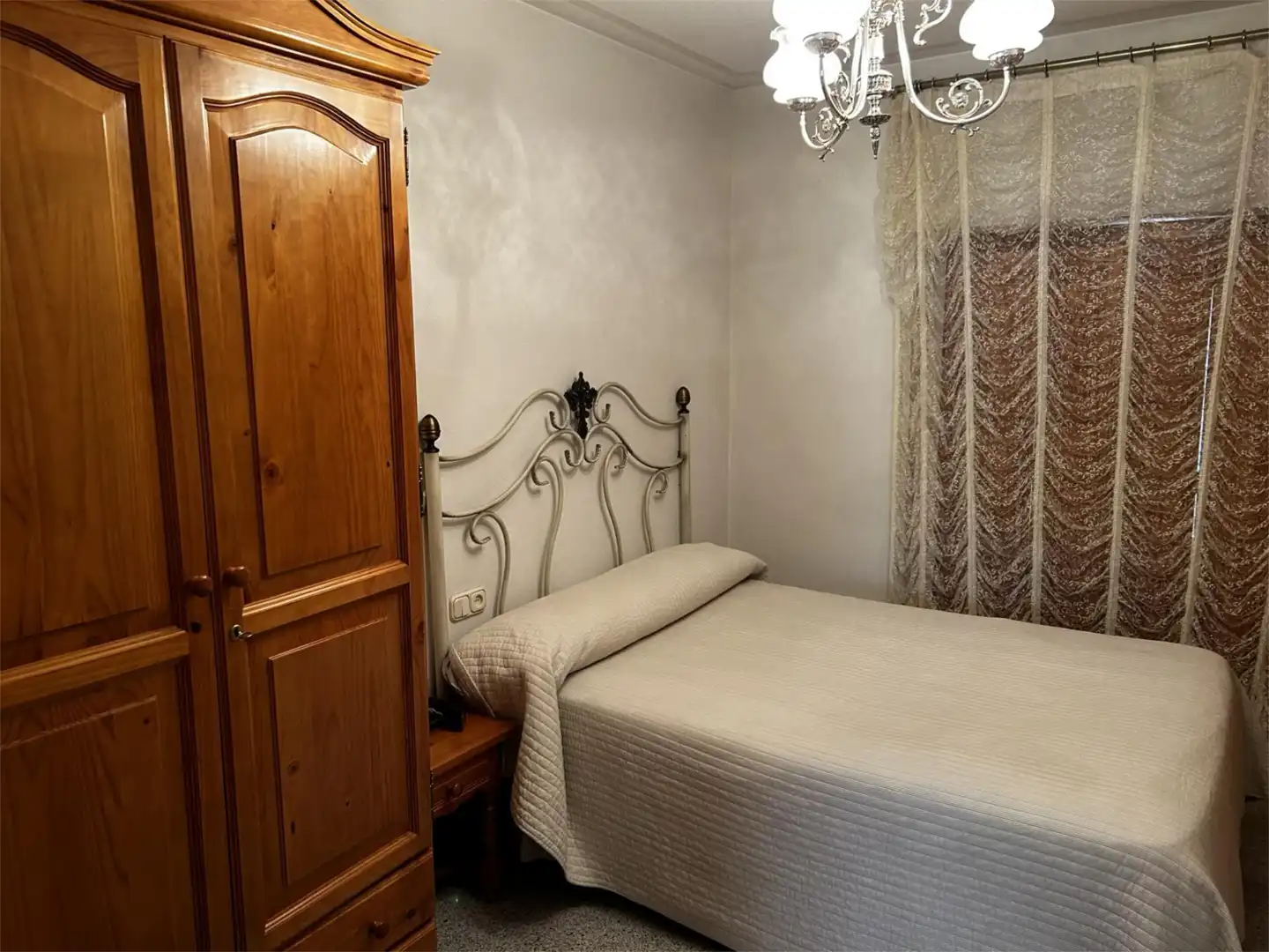 Detached homes for sale in Calle Cánovas del Castillo, 39, Jumilla Bedroom of Detached homes for sale in Jumilla with Air Conditioner, Terrace and Balcony