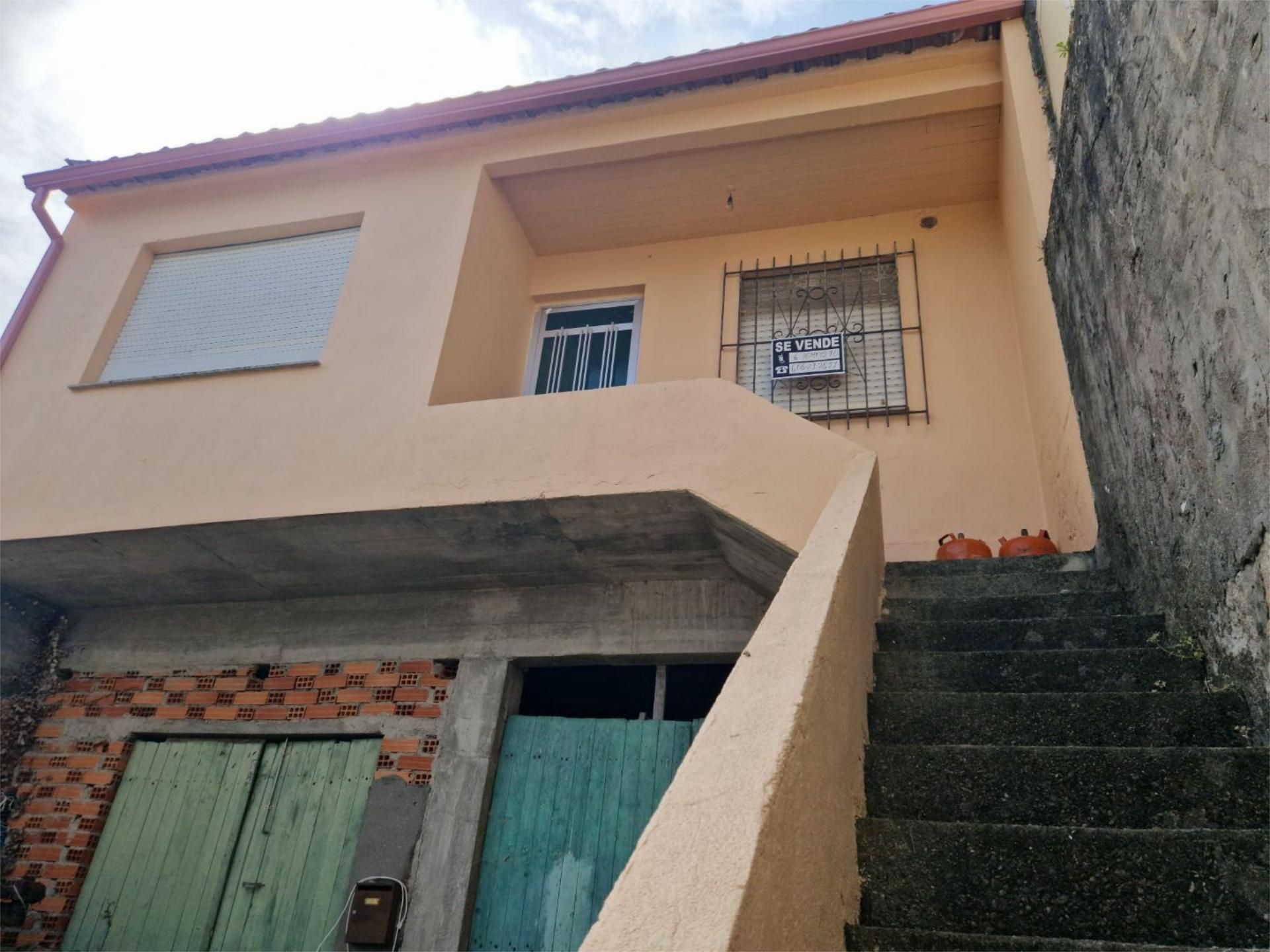 Exterior view of Country house for sale in Castrelo de Miño  with Storage room and Balcony