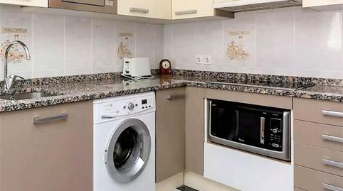 Photo 4 of Single-family semi-detached to share in Calle de Martos, 5, Entrevías, Madrid