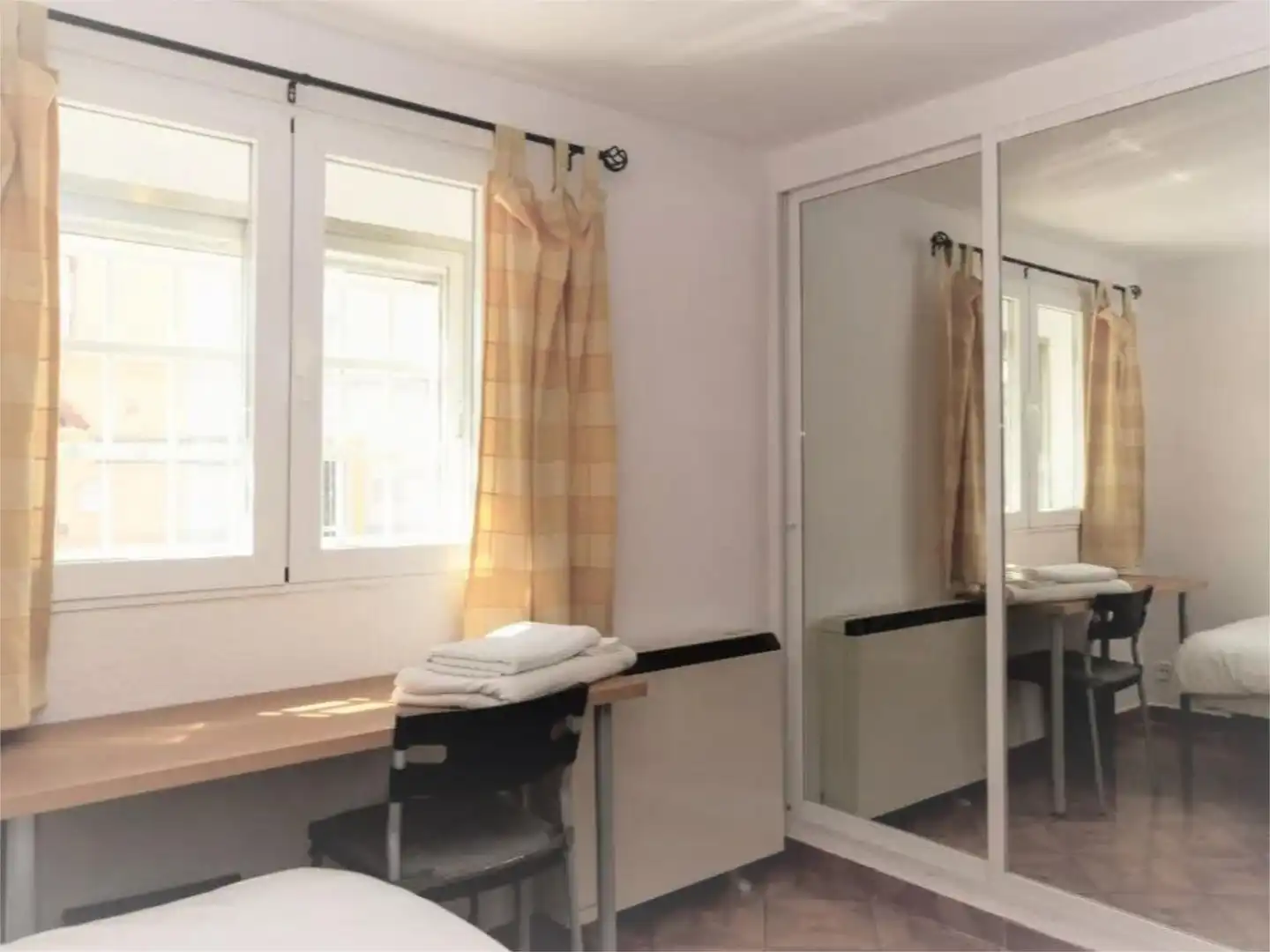 Room in Calle de Martos, 5, Entrevías