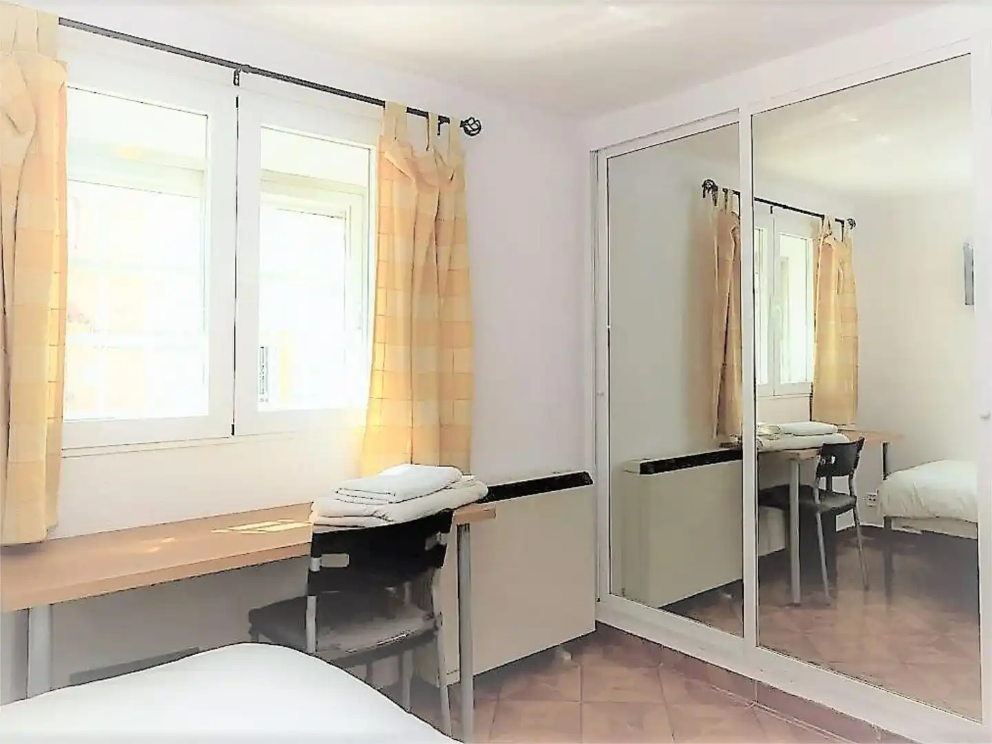 Room in Calle de Martos, 5, Entrevías