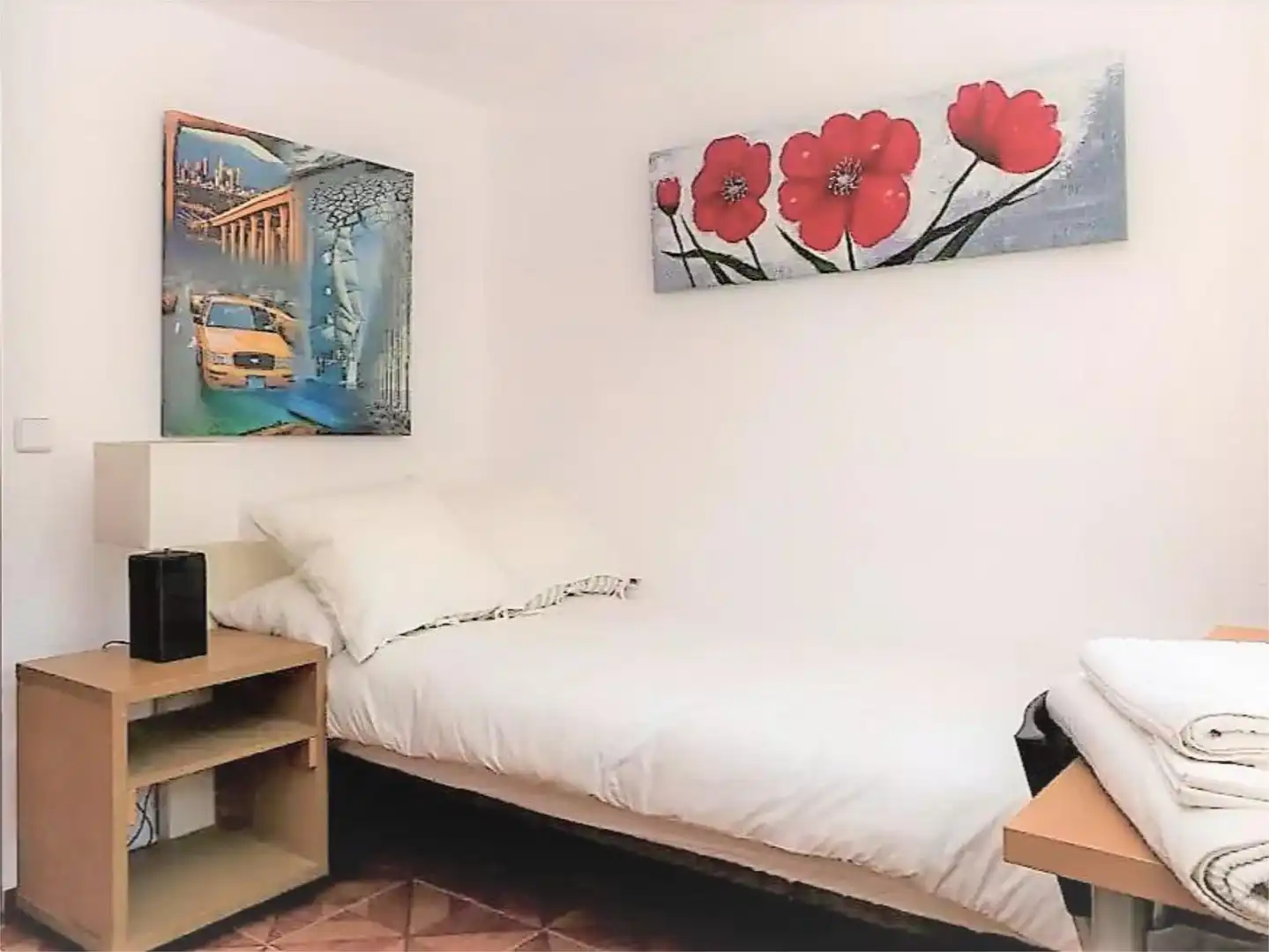 Room in Calle de Martos, 5, Entrevías