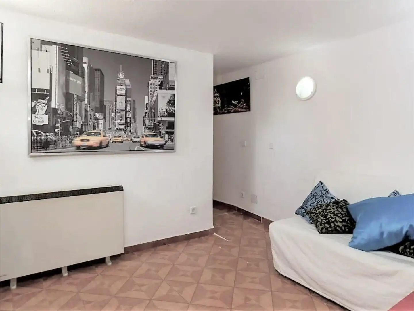 Room in Calle de Martos, 5, Entrevías