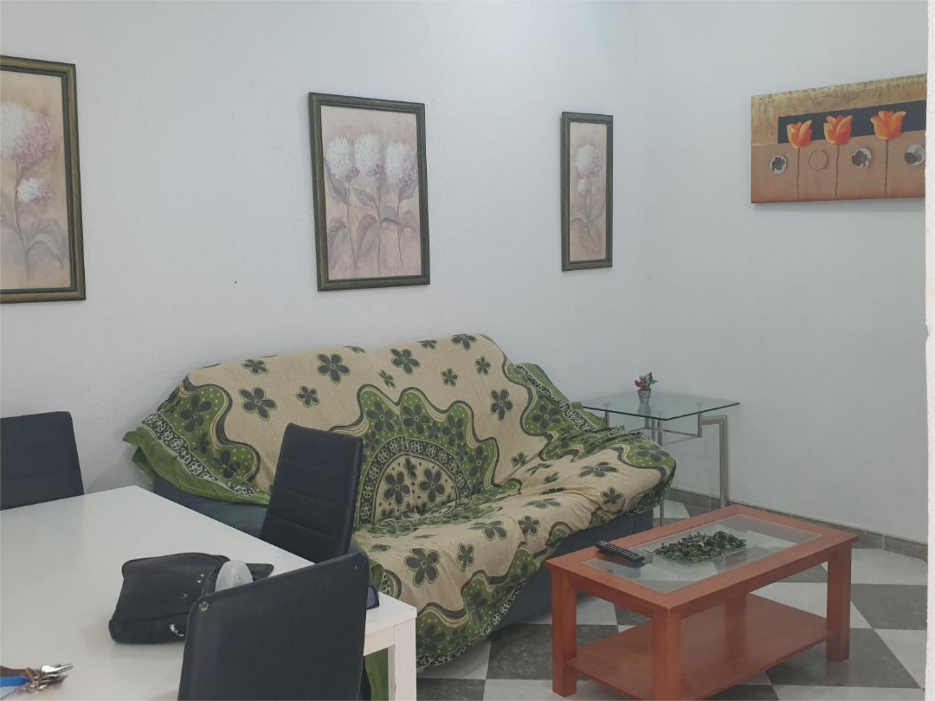 Pis en venda a Calle Ustáriz, 7, Alameda - Mentidero - Teatro Falla Sala d'estar de Pis en venda en Cádiz Capital amb Terrassa i Balcó