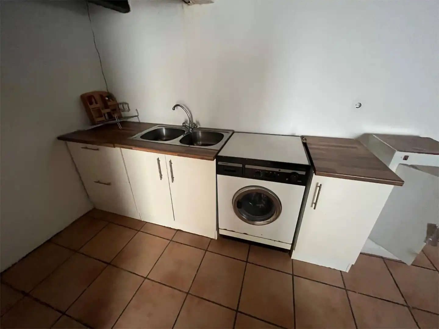 Casa adosada en venta en Calle Arriba Riomanzanas, 39, Figueruela de Arriba Cocina de Casa adosada en venta en Figueruela de Arriba con Balcón