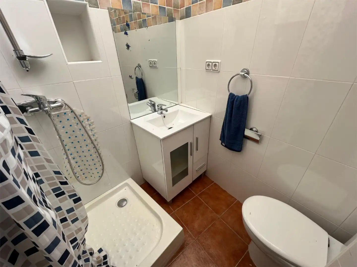 Casa adosada en venta en Calle Arriba Riomanzanas, 39, Figueruela de Arriba Baño de Casa adosada en venta en Figueruela de Arriba con Balcón