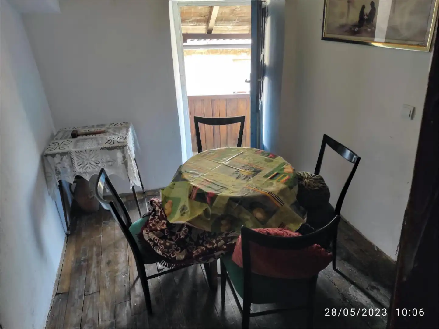 Casa adosada en venta en Calle Arriba Riomanzanas, 39, Figueruela de Arriba Comedor de Casa adosada en venta en Figueruela de Arriba con Balcón