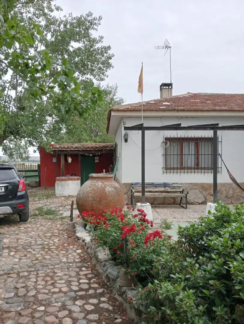 Jardín de Finca rústica en venta en Aranjuez con Aire acondicionado, Calefacción y Jardín privado