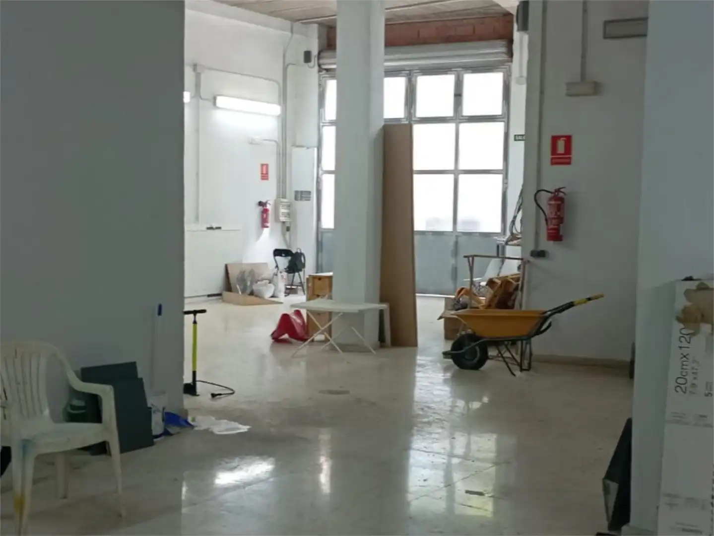Planta baixa en venda a Carrer Josep Soriano i Izquierdo Periodiste i Cari, 2, Ciutat Fallera Planta baixa en venda en Valencia