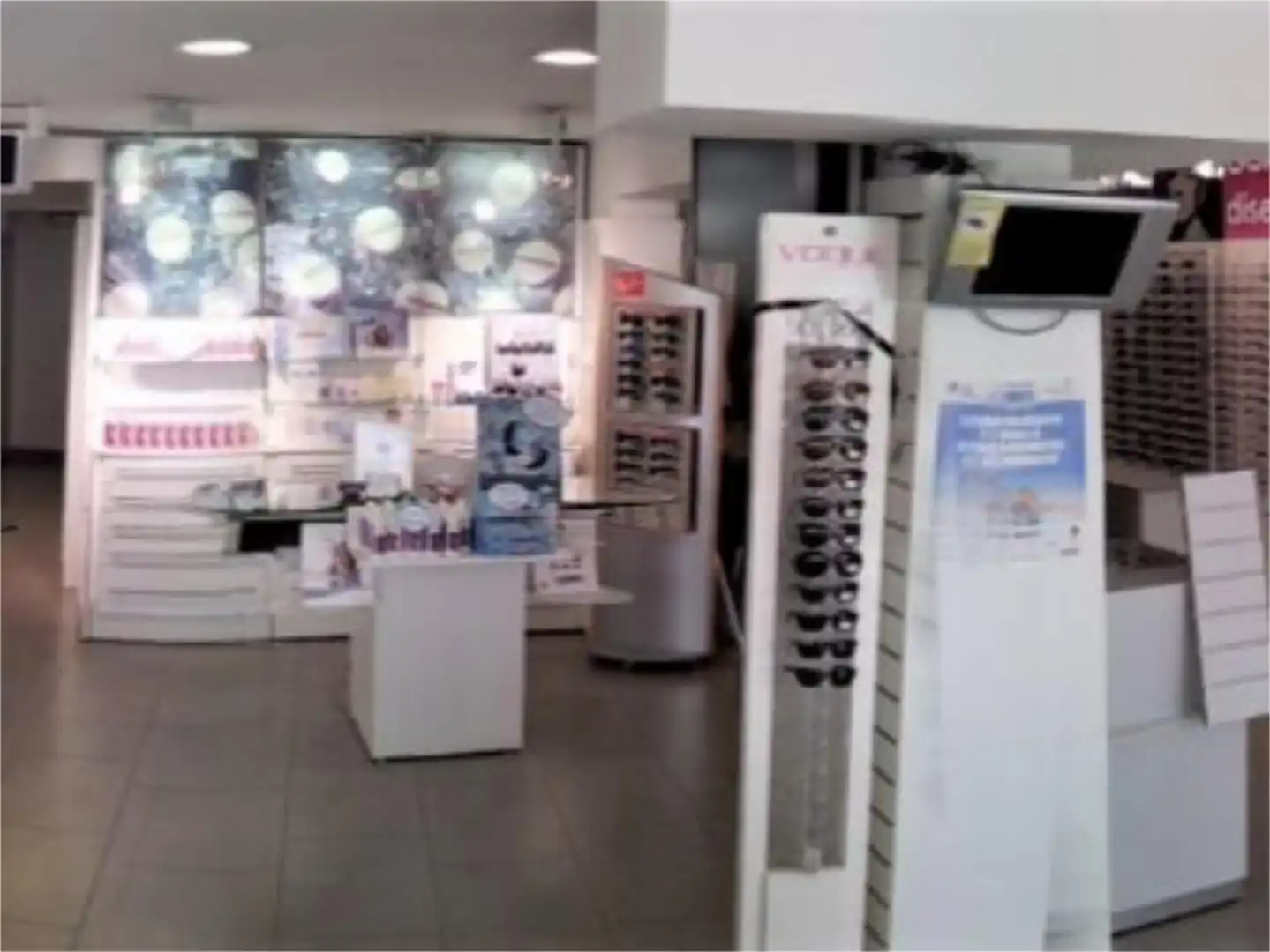 Commercial properties for sale in Mairena del Aljarafe  with Air Conditioner