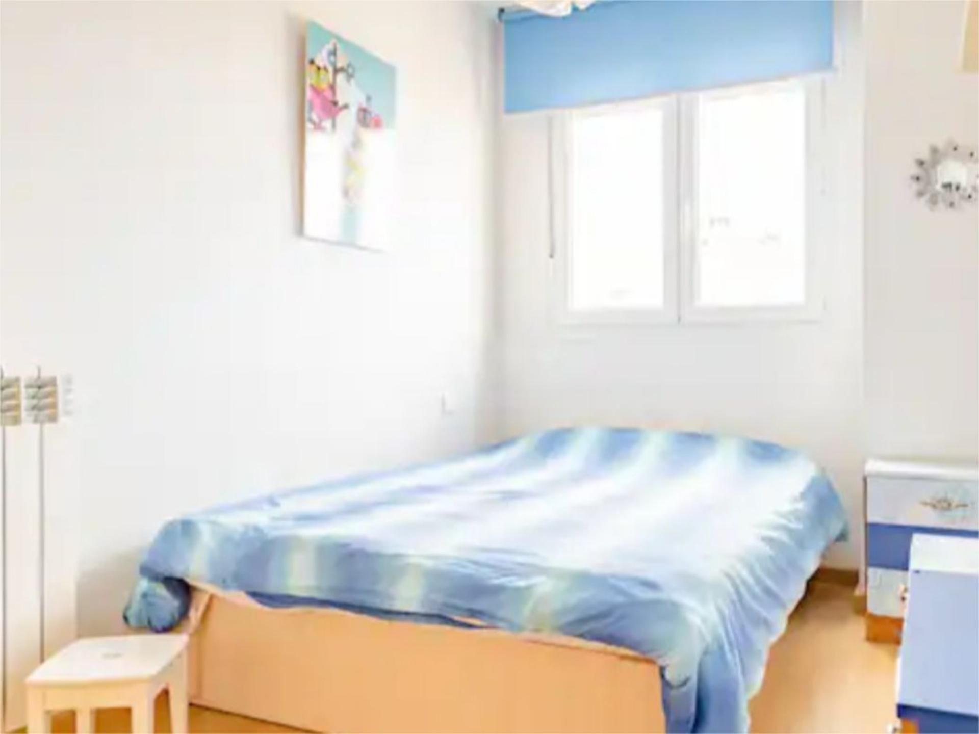 Bedroom of Flat to share in Parla  with Heating, Parquet flooring and Storage room