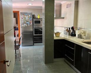 Kitchen of Single-family semi-detached for sale in  Sevilla Capital  with Air Conditioner and Swimming Pool