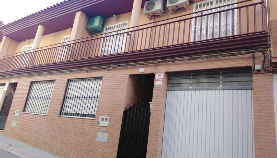 Foto 1 de Casa adosada en venta en Calle Infanta Elena, 11, Tobarra, Albacete