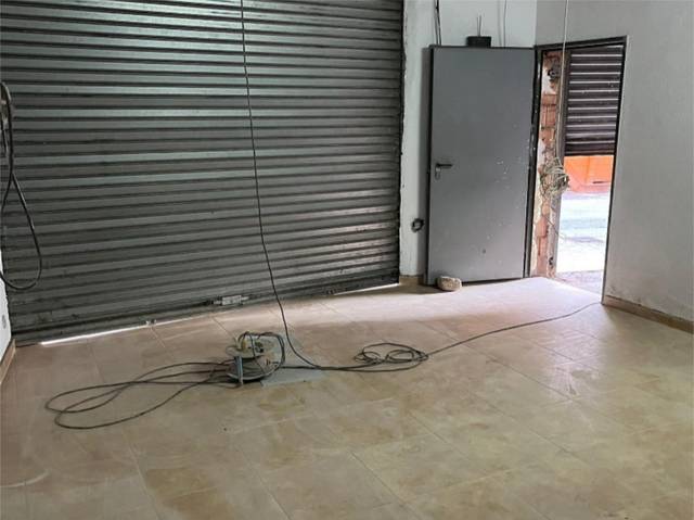 Local comercial en Alquiler en Carrer Congost, 26 en Canovelles