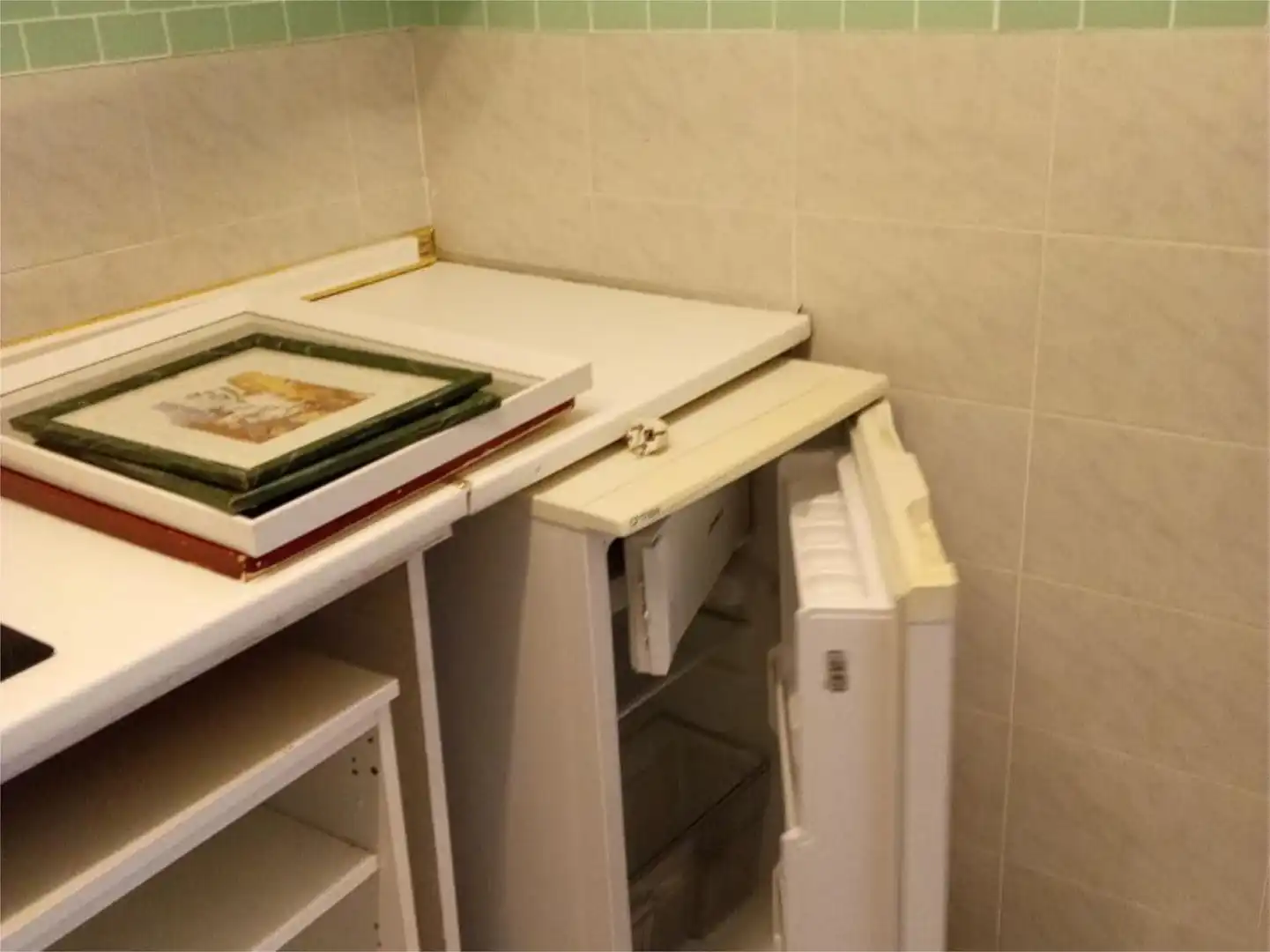 Apartament de lloguer a Calle de José María Cavero, 11, San Pascual Cuina de Apartament de lloguer en Madrid amb Calefacció i Jardí privat