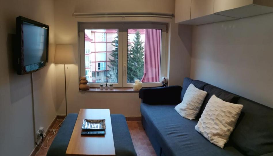 Photo 1 of Flat to share in Calle de la Virgen de las Nieves, 13, Zona media, Granada