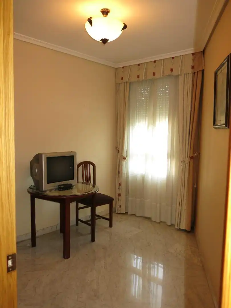 Habitación de Casa adosada en venta en  Córdoba Capital con Aire acondicionado