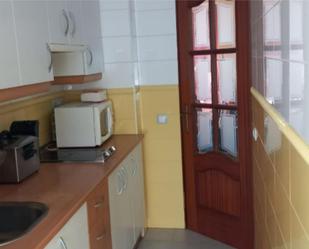 Kitchen of Flat to rent in  Sevilla Capital  with Furnished