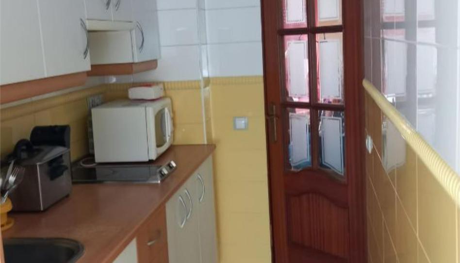 Photo 1 of Flat to rent in Calle Padre Pedro Ayala, 58, Barrio del Nervión, Sevilla