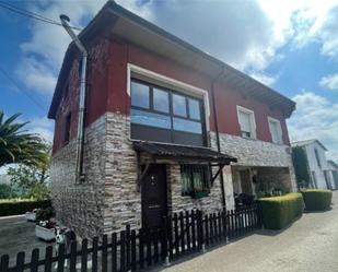Exterior view of House or chalet for sale in Parres