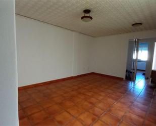 Apartment to share in Callosa d'En Sarrià  with Air Conditioner and Balcony