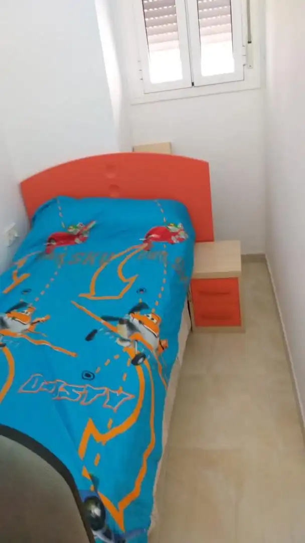 Habitación de Piso en venta en Melilla con Aire acondicionado y Amueblado