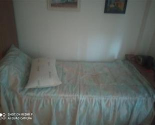 Bedroom of Flat to share in Palencia Capital  with Heating, Terrace and Storage room