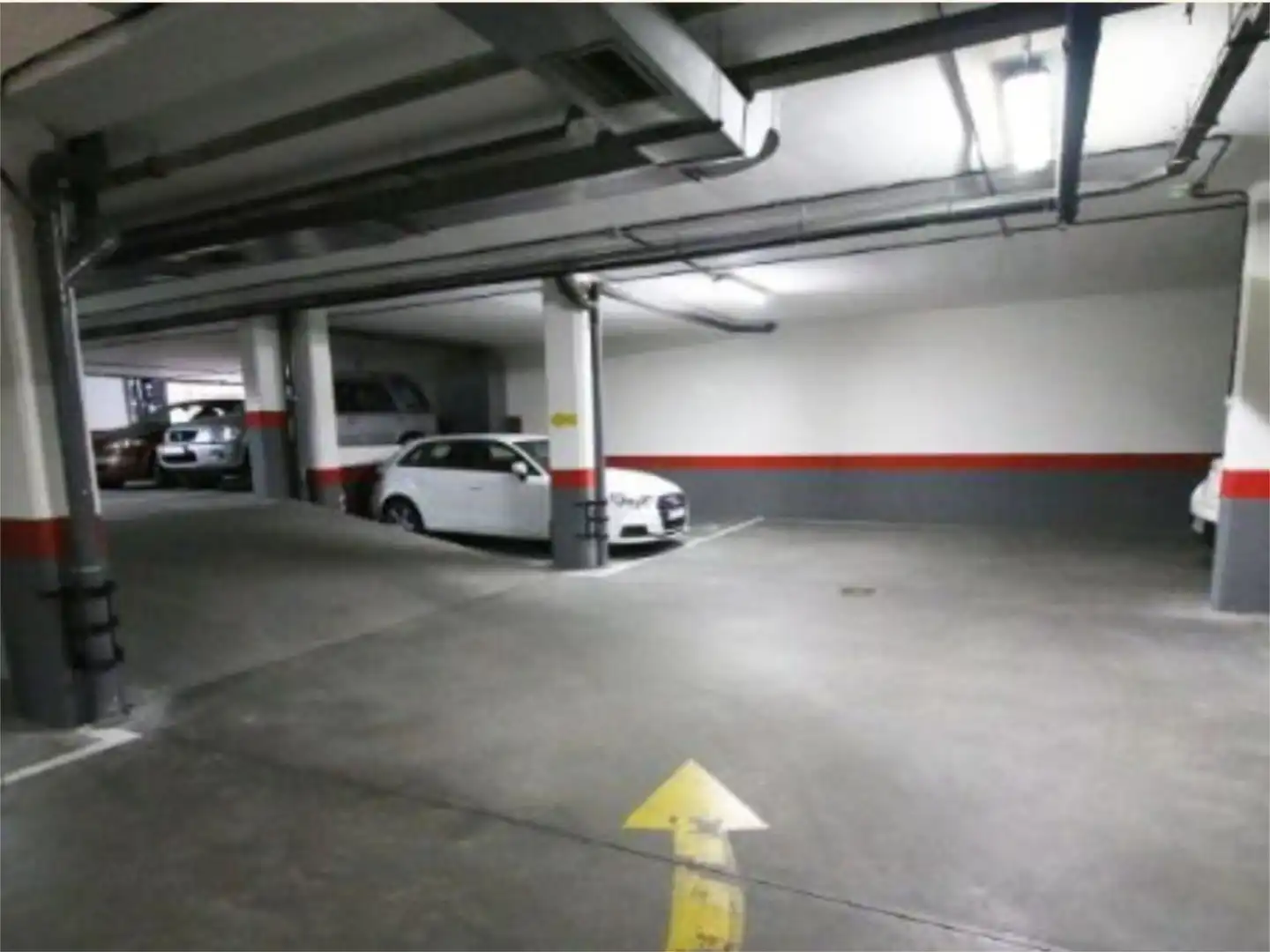Garage for rent in Calle de Valdetorres de Jarama, 31, Pinar del Rey Parking of Garage for rent in Madrid