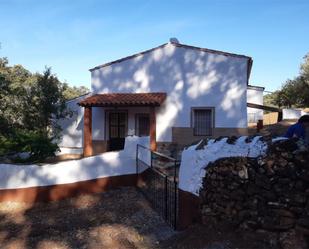 Vista exterior de Finca rústica en venda en Fuentes de León