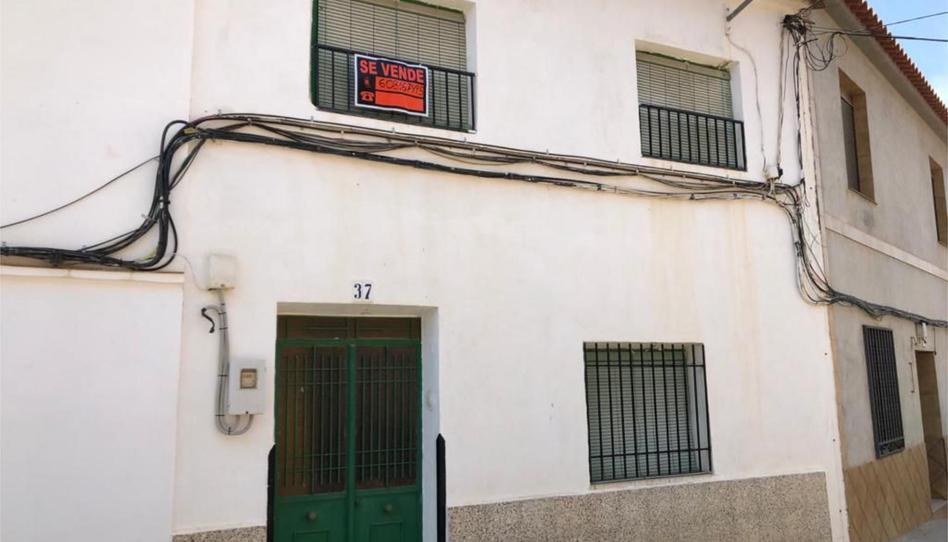 Foto 1 de Casa adosada en venta en Calle Cervantes, 37, Solana del Pino, Ciudad Real