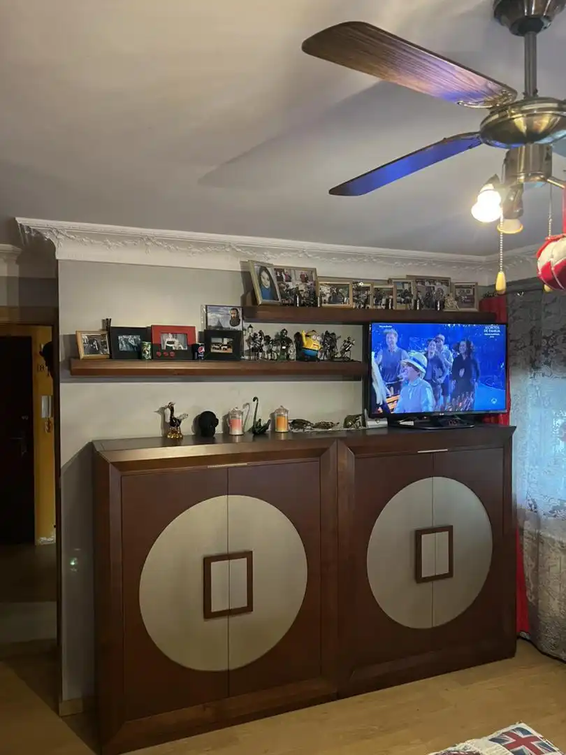 Sala d'estar de Pis en venda en Valladolid amb Calefacció, Parquet i Moblat