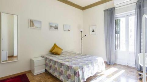 Habitación en Carrer Antonio Machado, 8, Reina Victoria - Miguel Hernández, Elche / Elx - imagen 5 Foto 5 de Habitación en Carrer Antonio Machado, 8, Reina Victoria - Miguel Hernández, Elche / Elx