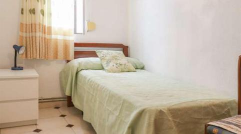 Habitación en Carrer Antonio Machado, 8, Reina Victoria - Miguel Hernández, Elche / Elx - imagen 4 Foto 4 de Habitación en Carrer Antonio Machado, 8, Reina Victoria - Miguel Hernández, Elche / Elx