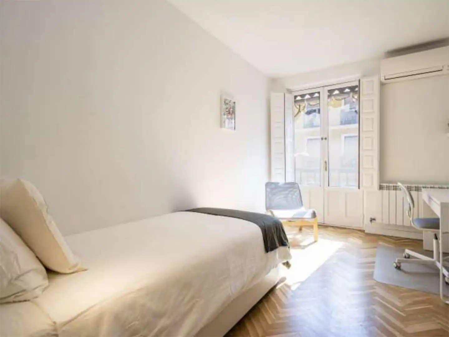 Habitación en Carrer Antonio Machado, 8, Reina Victoria - Miguel Hernández