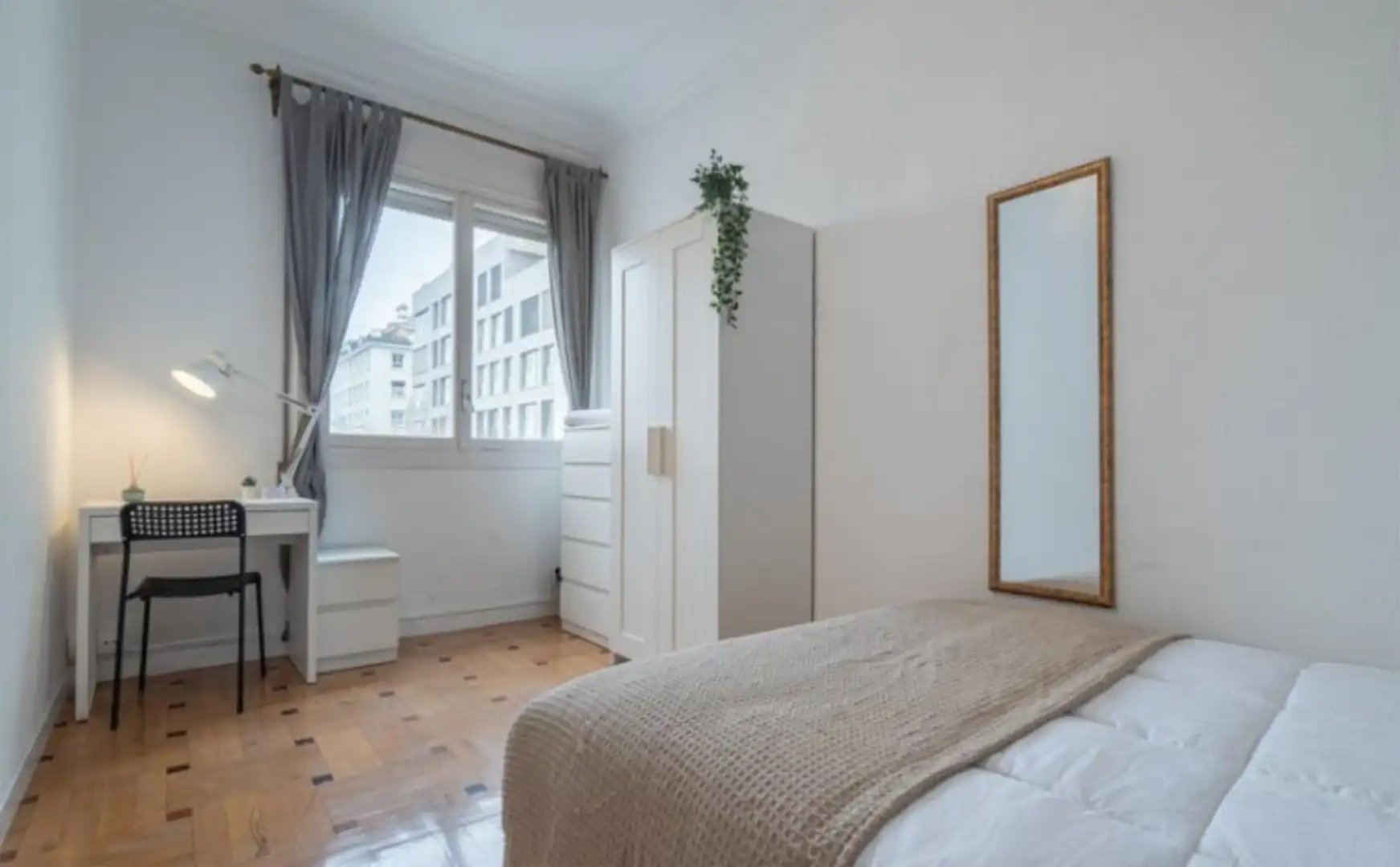 Habitación en Carrer Antonio Machado, 8, Reina Victoria - Miguel Hernández