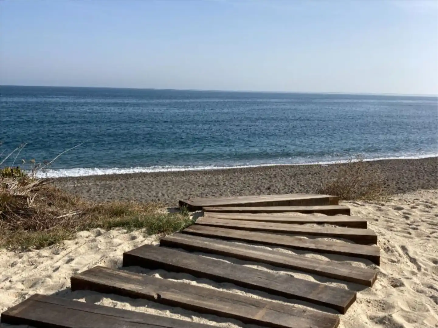Pis en venda a Guadalobón Vista exterior de Pis en venda en Estepona amb Aire condicionat, Calefacció i Jardí privat