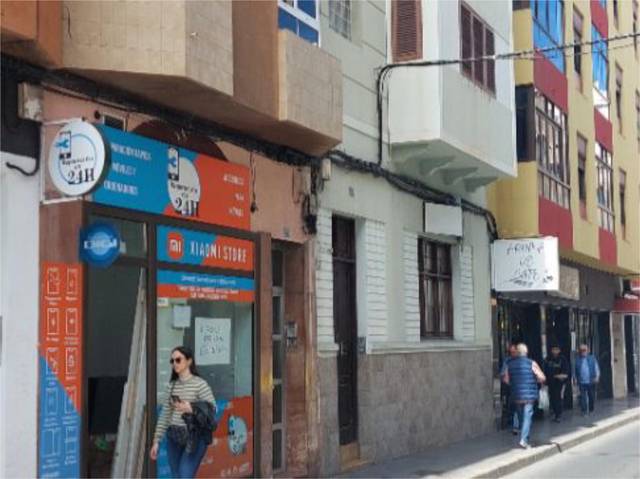 Local comercial en Alquiler en Calle del General Vives, 31 en Santa Catalina - Canteras