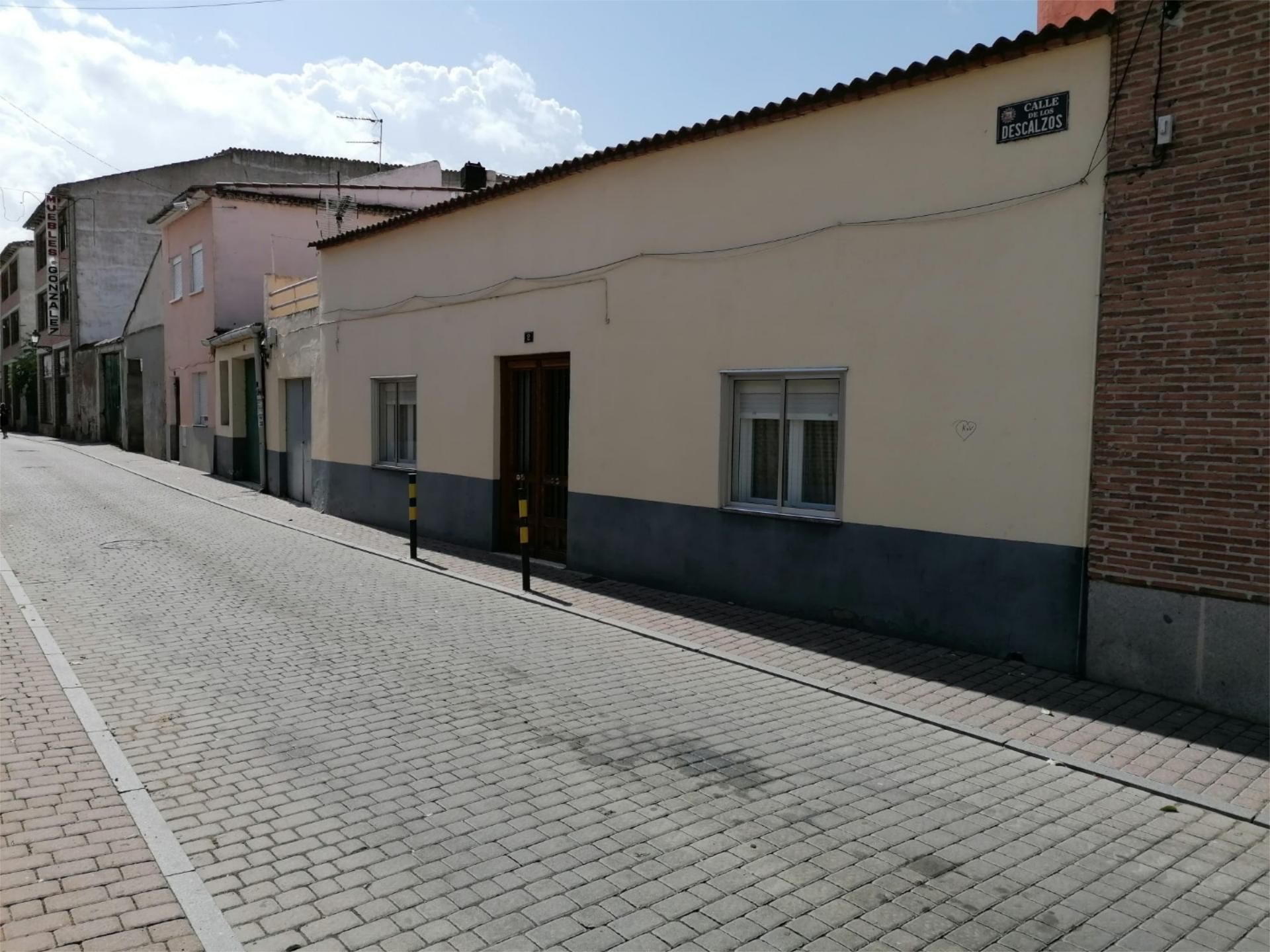 Exterior view of Planta baja for sale in Arévalo  with Heating, Terrace and Storage room