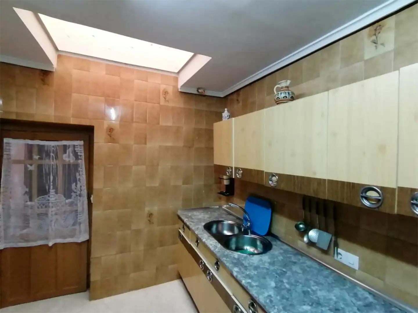 Planta baja en venta en Calle los Descalzos, 2, Arévalo Cocina de Planta baja en venta en Arévalo con Calefacción, Terraza y Trastero