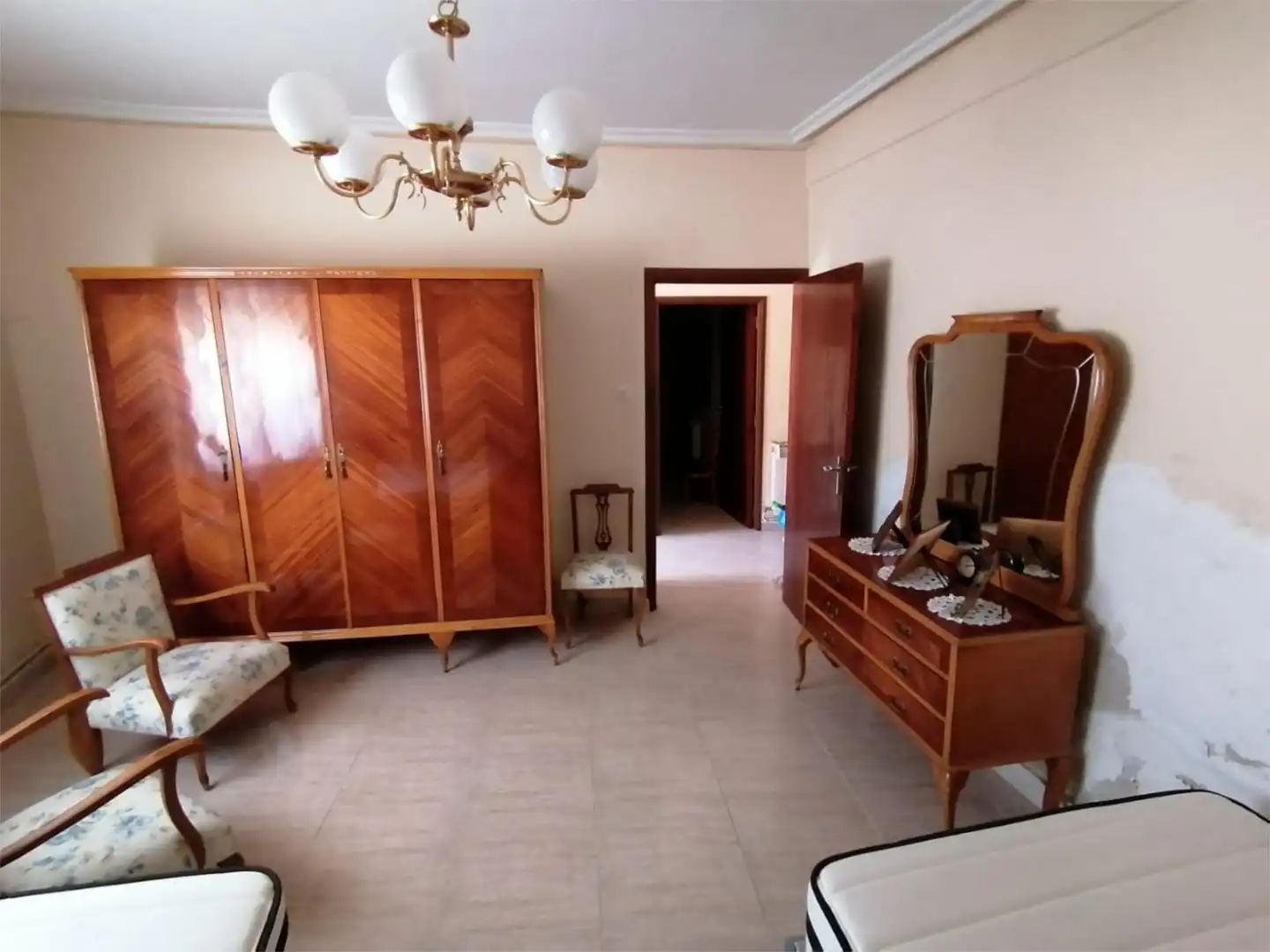 Planta baja en venta en Calle los Descalzos, 2, Arévalo Habitación de Planta baja en venta en Arévalo con Calefacción, Terraza y Trastero